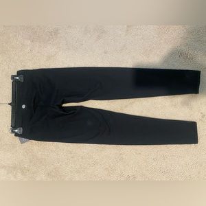 Threads 4 thought black leggings, size small NWT